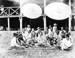 Sawbwaの妻と子供、Wuntho、ビルマ、c.1890